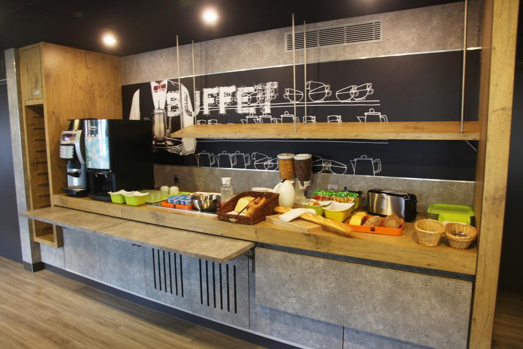 ibis budget Nantes Sainte Luce Eksteriør billede